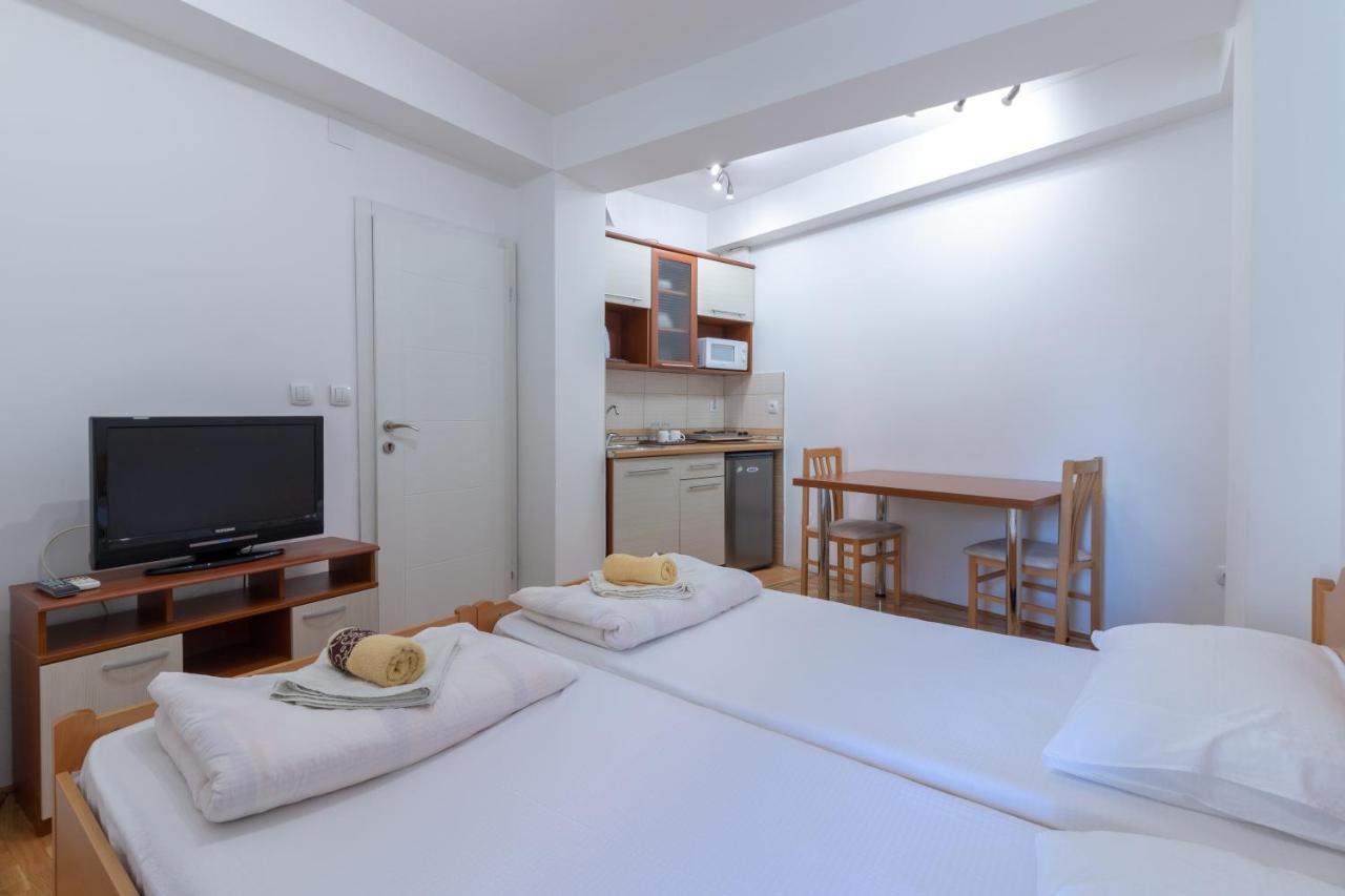 Urban Apartments Ohrid Bagian luar foto